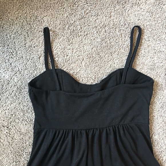 SALE! 3/15$ H&M Sleeveless Top - Picture 7 of 7